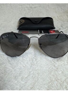 Ray-Ban Black Aviator Titanium Polarized Sunglasses